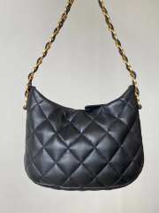 Chanel 22K Hobo With Gold Buckle In Black 17.5x24x6cm - 2