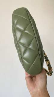 Chanel 22K Hobo With Gold Buckle In Green 17.5x24x6cm - 6