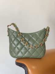 Chanel 22K Hobo With Gold Buckle In Green 17.5x24x6cm - 4