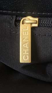 Chanel handle with gold hardware in black 25x21.5x7cm - 3