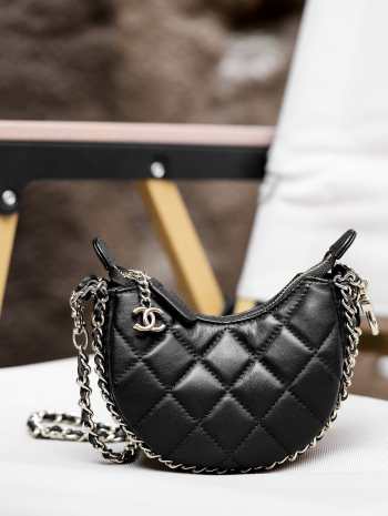 Chanel Luca Crossbody bag in black