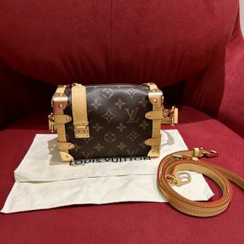 Louis Vuitton Mini Side Trunk 18x2x8cm