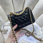 Chanel small shoulder bag in black 14x19x6cm - 6