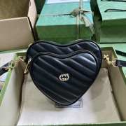 Gucci G mini heart-shaped bag in black 20x17.5x6.5cm - 1