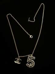 Chanel necklace with silver buckle - 4