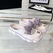 Chanel slippers in white with bow tie - 1