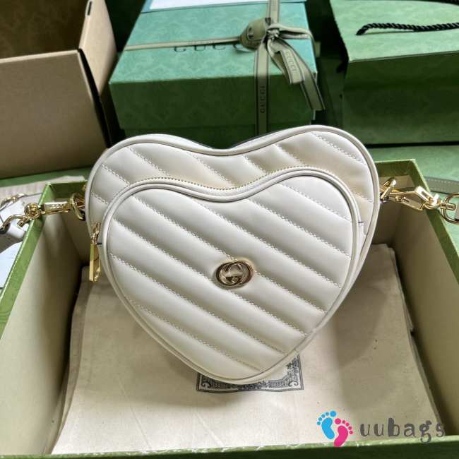 Gucci G mini heart-shaped bag in white 20x17.5x6.5cm - 1