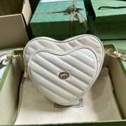 Gucci G mini heart-shaped bag in white 20x17.5x6.5cm - 1