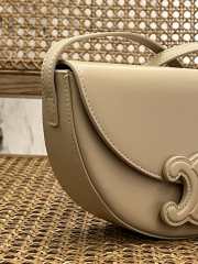 Celine triomphe moon bag in beige 23x13.5x6cm - 5