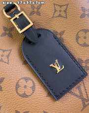 Louis Vuitton shoulder bag in brown 17x17x7cm - 2