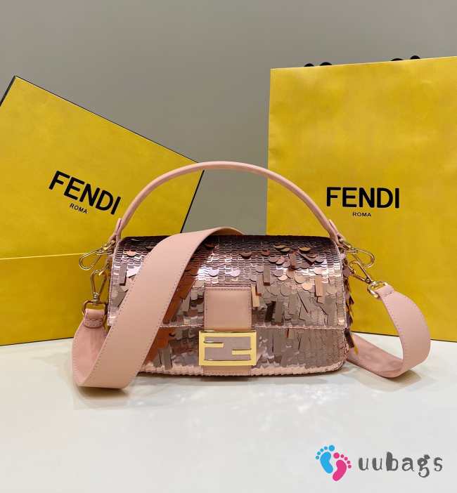 Fendi Baguette pink sequin and leather bag 27x6x15cm - 1