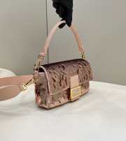 Fendi Baguette pink sequin and leather bag 27x6x15cm - 2