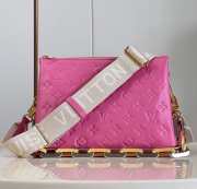 Louis Vuitton Coussin In Pink 26x20x12cm - 1