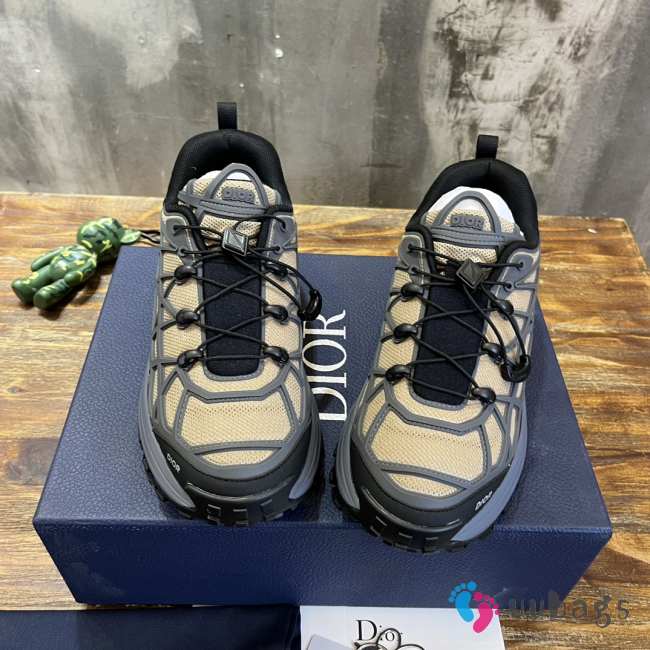 Dior white B31 runner sneakers 03 - 1