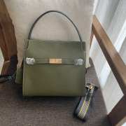 Tory Burch Lee Radziwill In Green 24x27x12cm - 1