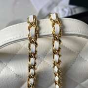 Chanel 23A flap bag in white with gold buckle 19×11×3.5cm - 6