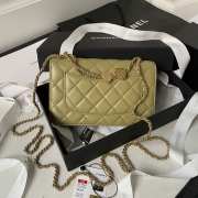 Chanel 23A logo flap bag in green with gold buckle 19cm - 6