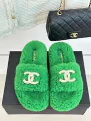 Chanel Fur Slides In Green EU 35-40 - 2