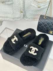 Chanel Fur Slides In Black EU 35-40 - 1