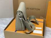 Louis Vuitton takeoff messenger bag 28x24x10cm - 5