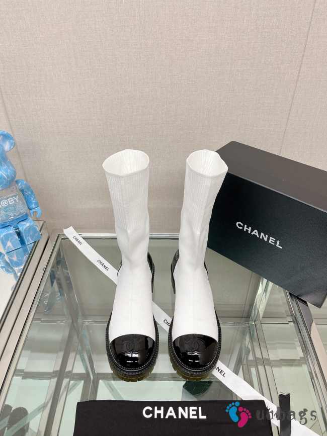 Chanel 23s Boots In White EU 35-41 - 1