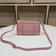 MCM 8865 shoulder bag in pink 21x13cm - 5