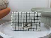 Chanel white 1116 CF with silver buckle 20cm  - 1