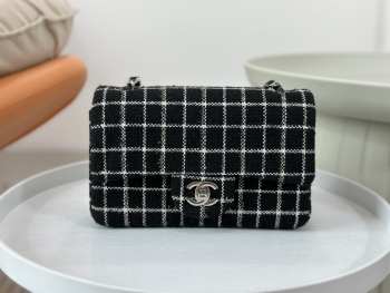 Chanel black 1116 CF with silver buckle 20cm