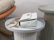 Chanel 23p in white 22x9x16cm - 6