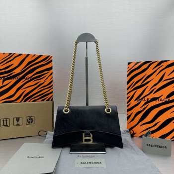 Balenciaga 92832 crush in black with gold buckle 25x15x9.5cm