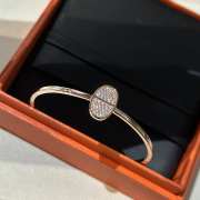 Hermes diamond-filled pig nose bracelet  - 6