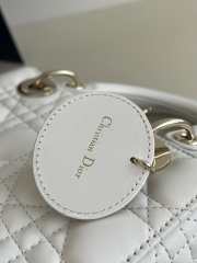 Dior Lady In White With Silver Buckle 20x8x17cm - 6