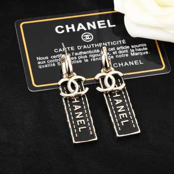 Chanel Earrings E010