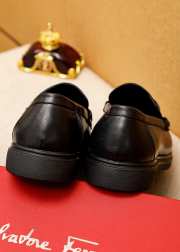 Ferragamo casual leather shoes in black  - 2