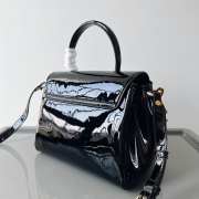 Versace La Medusa In Black 25x15x22cm - 5