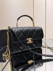 Chanel 23s black carry me coco handle  - 4