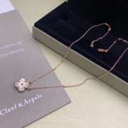 Van Cleef Arpels Alhambra necklace  - 2