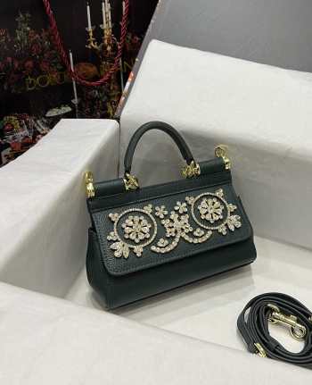 Dolce & Gabbana green handbag 18cm