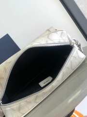 Dior CD white hit the road diamond 26x21x8cm - 4