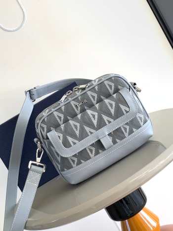 Dior CD gray hit the road diamond 26x21x8cm