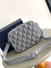 Dior CD gray hit the road diamond 26x21x8cm - 6