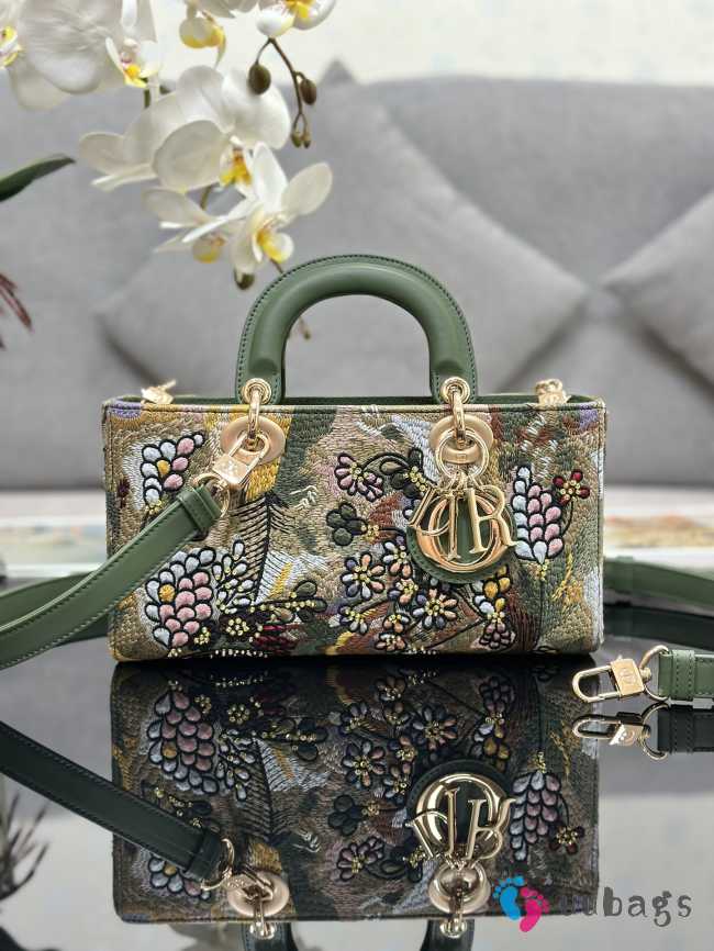  Dior D-joy Green Multicolor Lily And Bead Embroidery Bag - 1