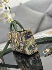  Dior D-joy Green Multicolor Lily And Bead Embroidery Bag - 3