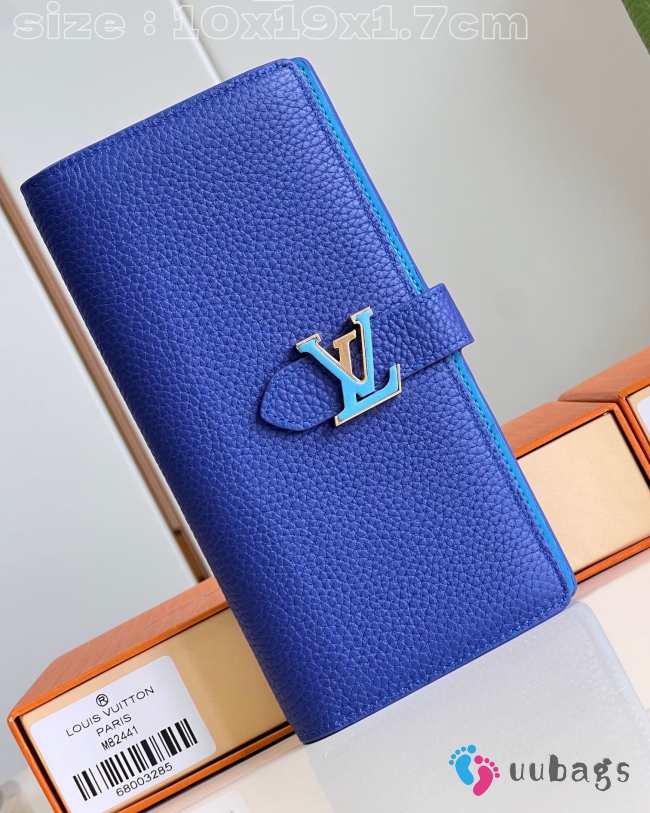 LV Vertical Wallet Capucines In Blue 10x19x1.7cm - 1