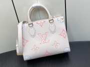 Louis Vuitton Onthego M46629 white bag 25x19x11.5cm - 1