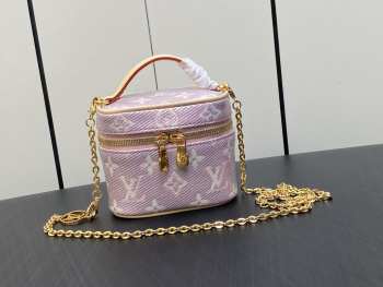 LV M82527 pink Vanity nano handbag 11x10x8cm