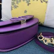 Valentino Vsling In Grainy Calfskin In Violet - 3