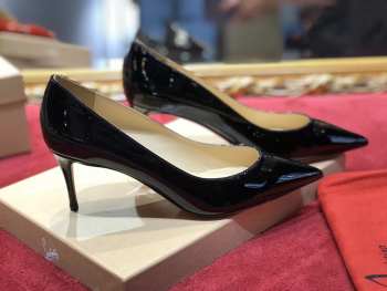 Christian Louboutin high heels in black 7cm