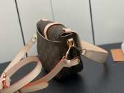 Louis Vuitton M46740 Saumur Shoulder Bag 20×16×7cm - 2