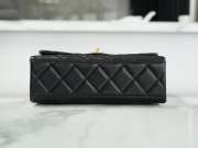 Chanel black flap bag with gold buckle 23x17x8cm - 3